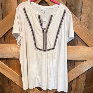 J. Jill White Short Sleeve Top with Black Embroidery